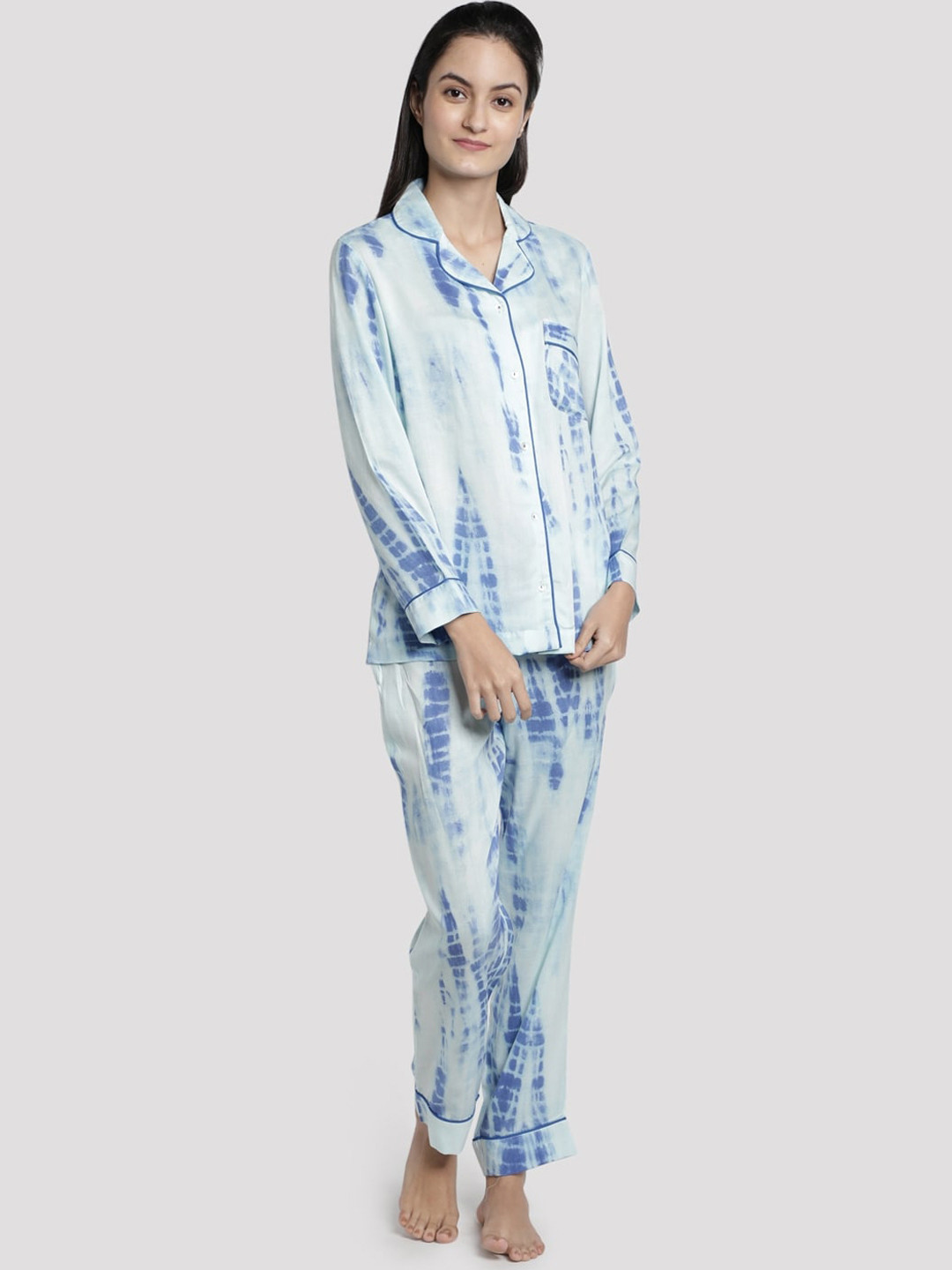 DUSK ATTIRE Women Blue & White Printed Night suit