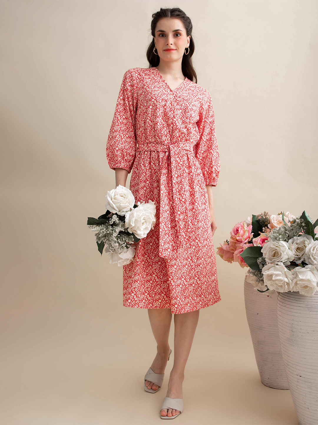 B.Copenhagen Women V-Neck Red Floral Dress