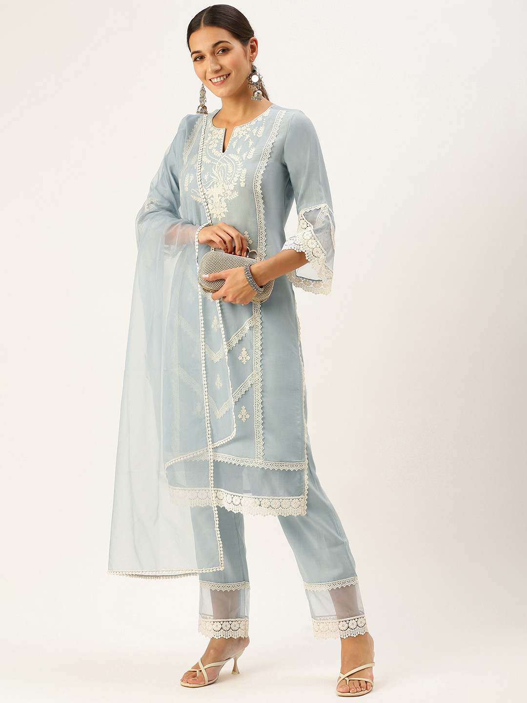 SWAGG INDIA Women Grey Floral Embroidered Thread Work Chanderi Silk Kurta with Trousers & With Dupatta