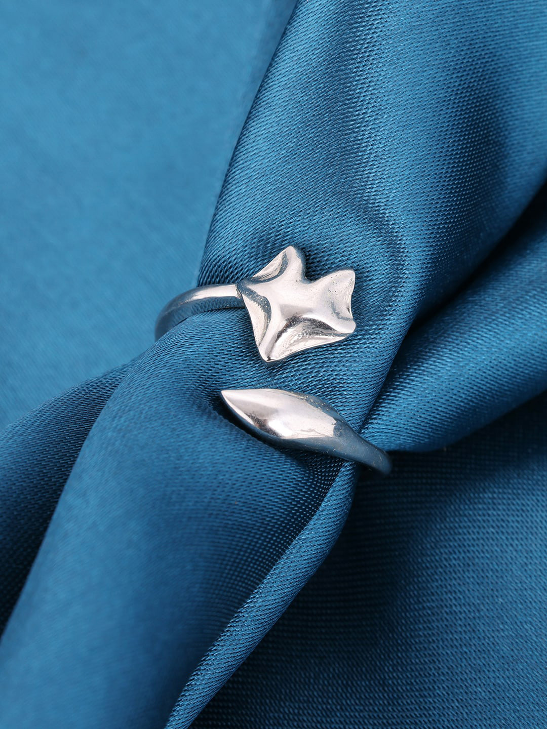 GIVA 925 Sterling Silver-Toned Foxy Ring