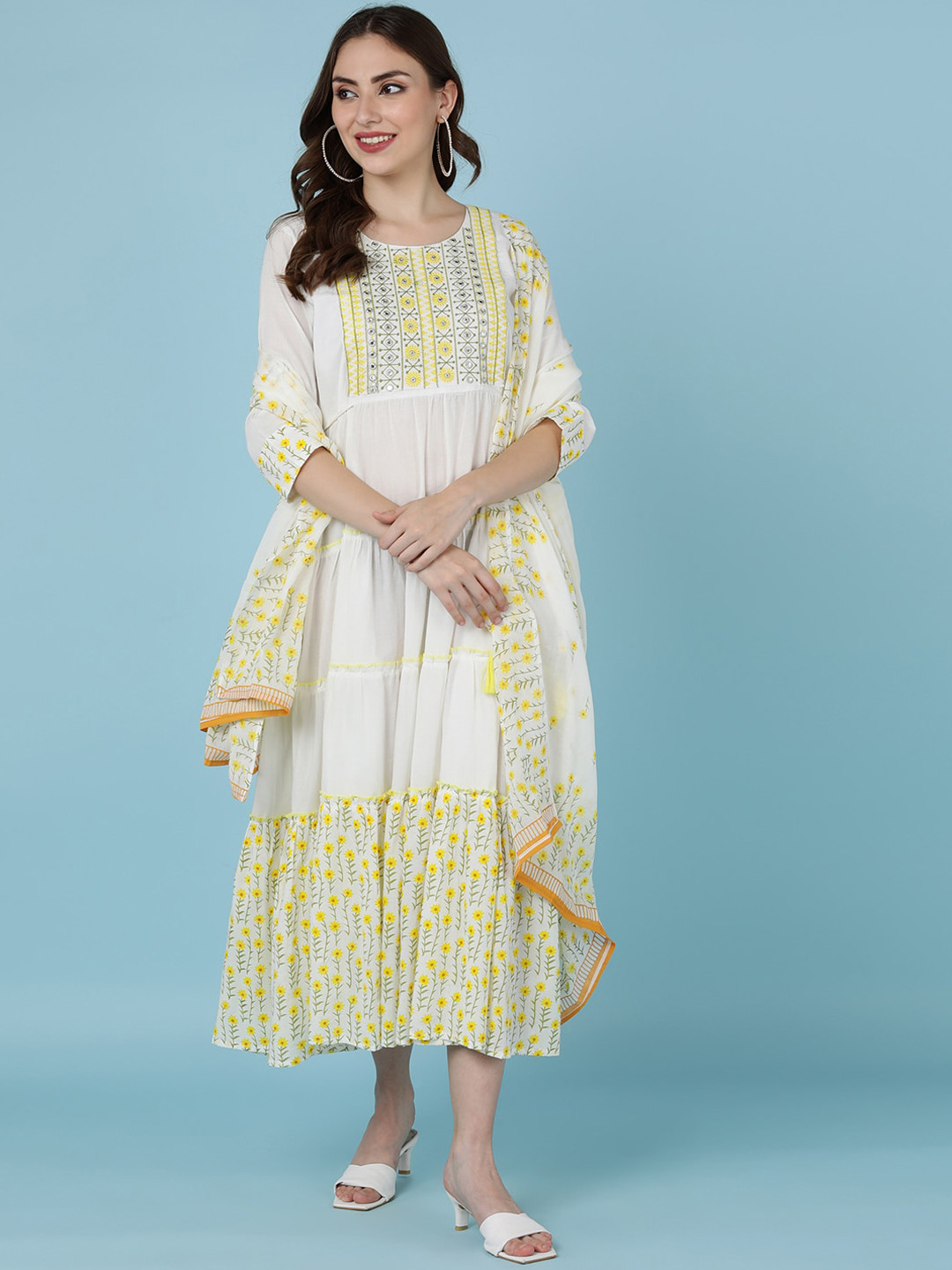 JAIPUR PRIME Women Yellow & White Ethnic Motifs Embroidered Thread Work White Romance Anarkali Kurta