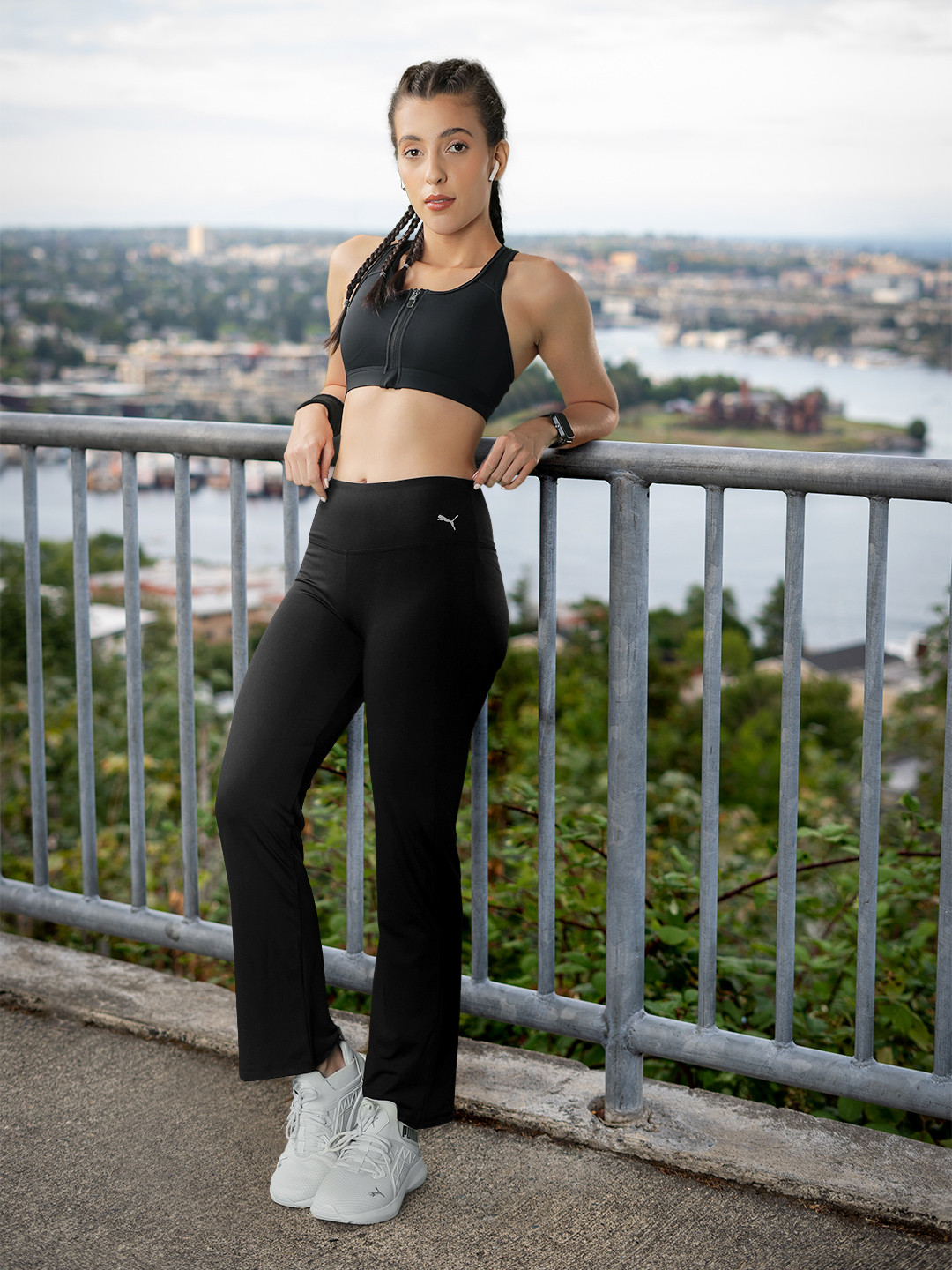 Puma Women Black Solid PERFORMANCE YOGATights
