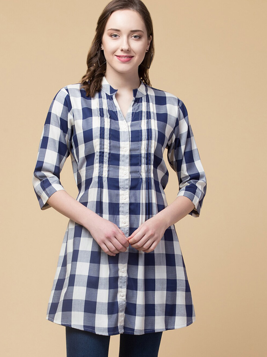 Hive91 Off White & Navy Blue Viscose Rayon Mandarin Collar Checked Tunic