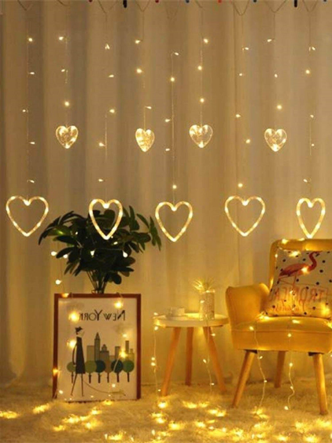 Awestuffs White Heart Curtain String Lights