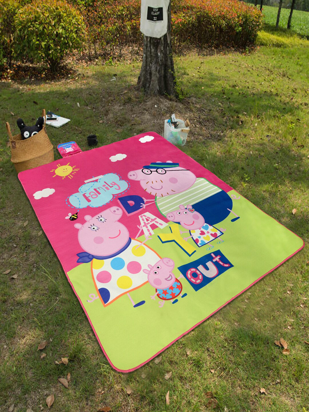 Saral Home Pink Peppa Pig Printed Microfiber Picnic Mat