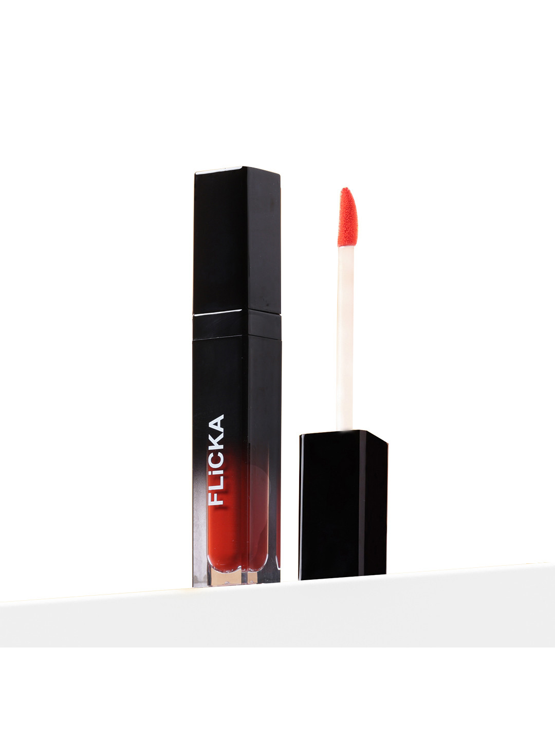 FLiCKA Set And Attack Liquid Matte Lipstick- 02 Red Carpet -7 ml