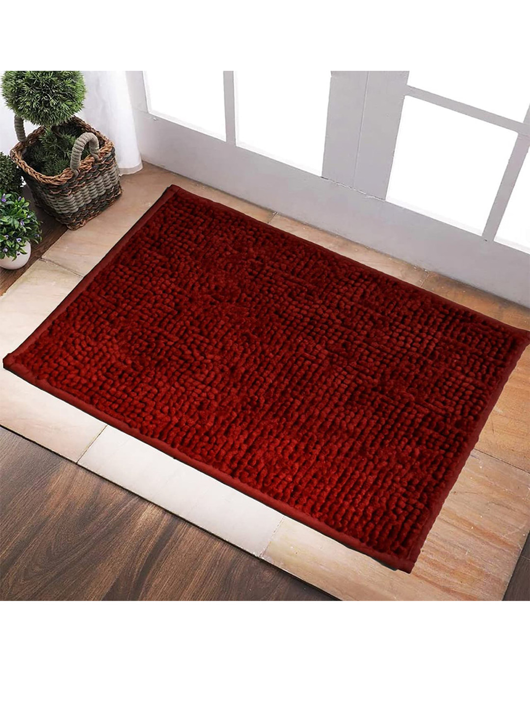 Hammer Home Red Anti-Skid 300 GSM Soft Microfiber Bath Rug