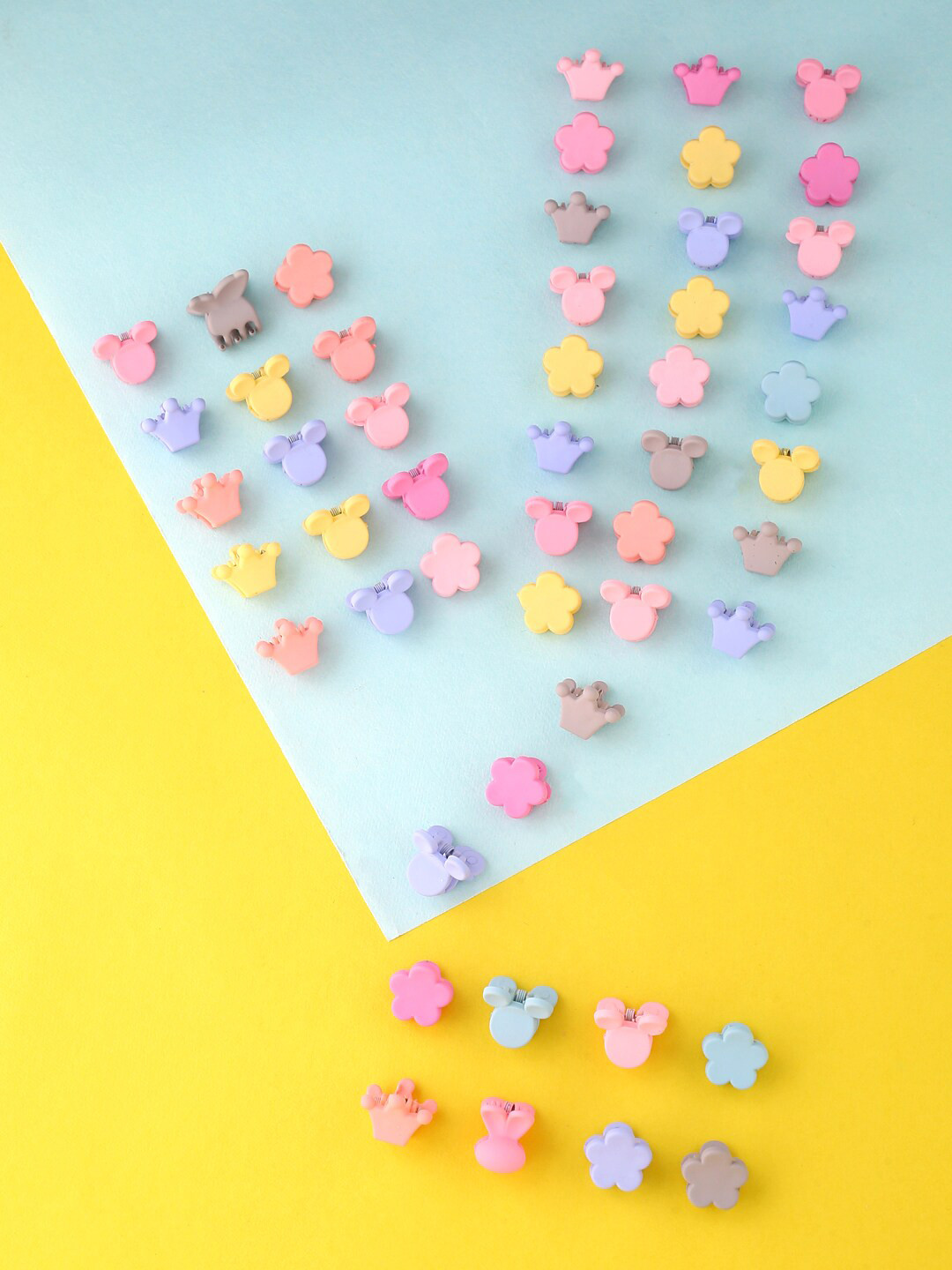 Yellow Chimes Women Pink & Blue Claw Clip