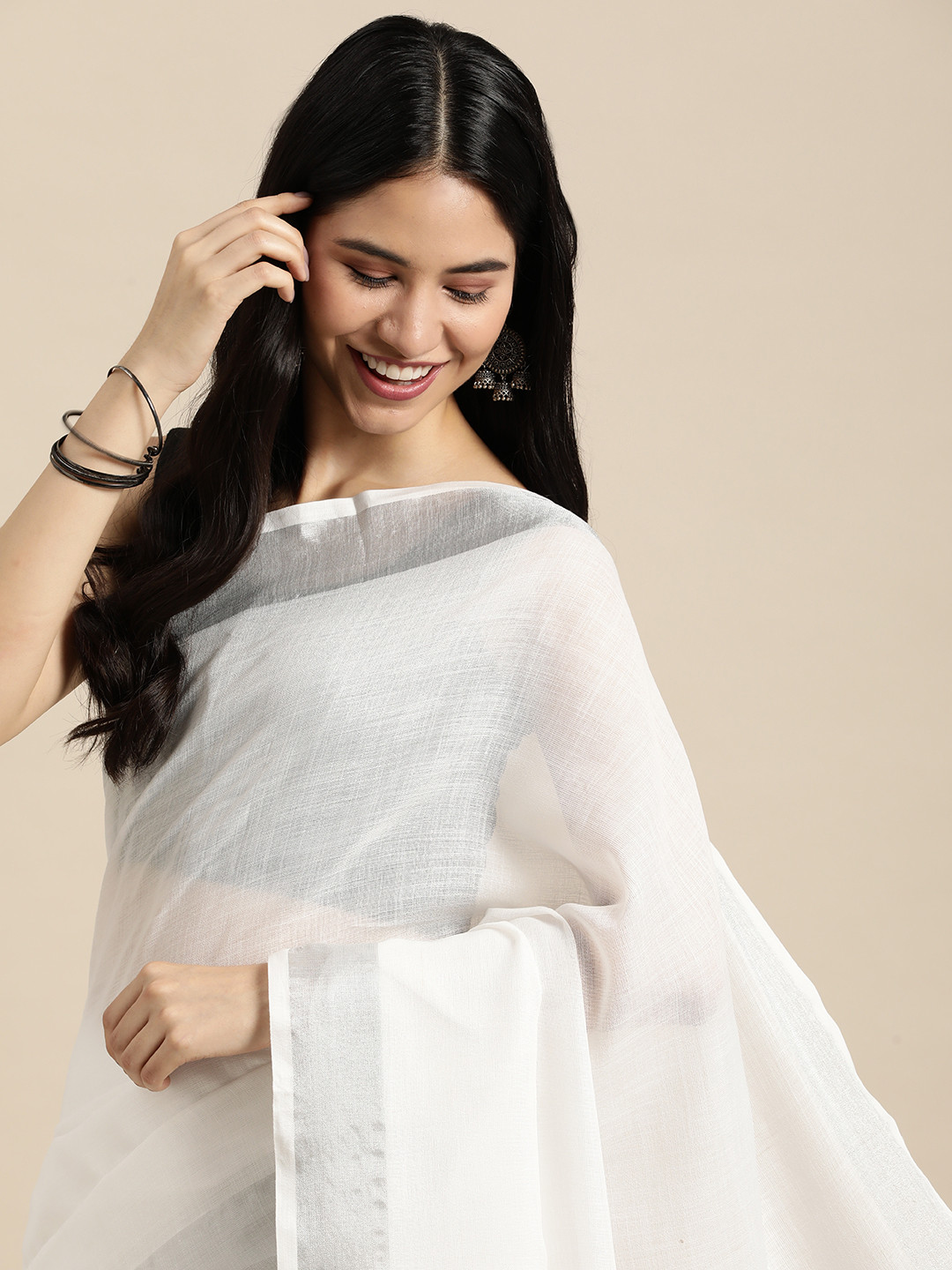 SANGAM PRINTS Off White Solid Linen Blend Saree