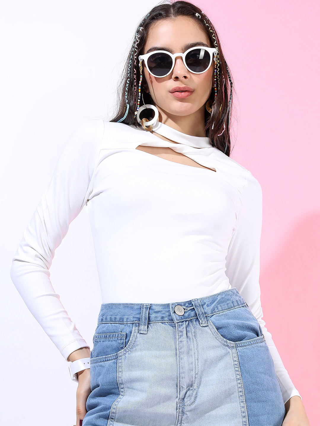 Talkies Women White Solid Slim-Fit Bodysuit