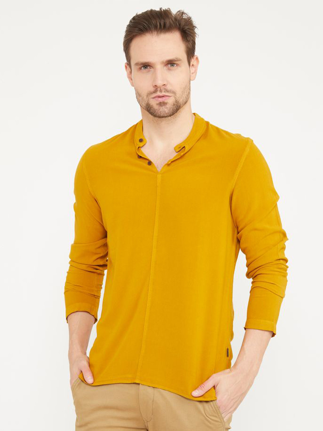 IDENTITI Men Yellow Slim Fit Casual Shirt
