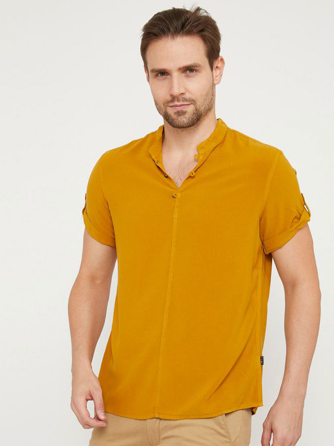 IDENTITI Men Yellow Slim Fit Casual Shirt
