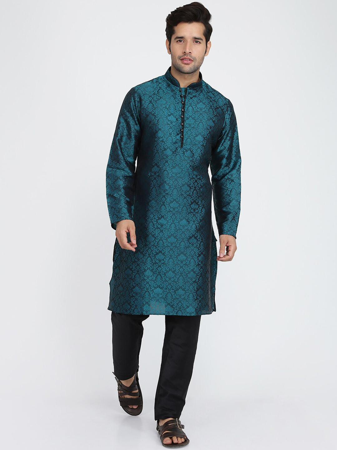 ROYAL KURTA Men Green Ethnic Motifs Kurta with Pyjamas