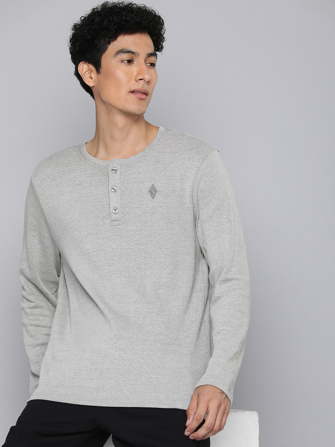 Skechers Self Design GOKNIT PIQUE Henley Neck Sports T-shirt