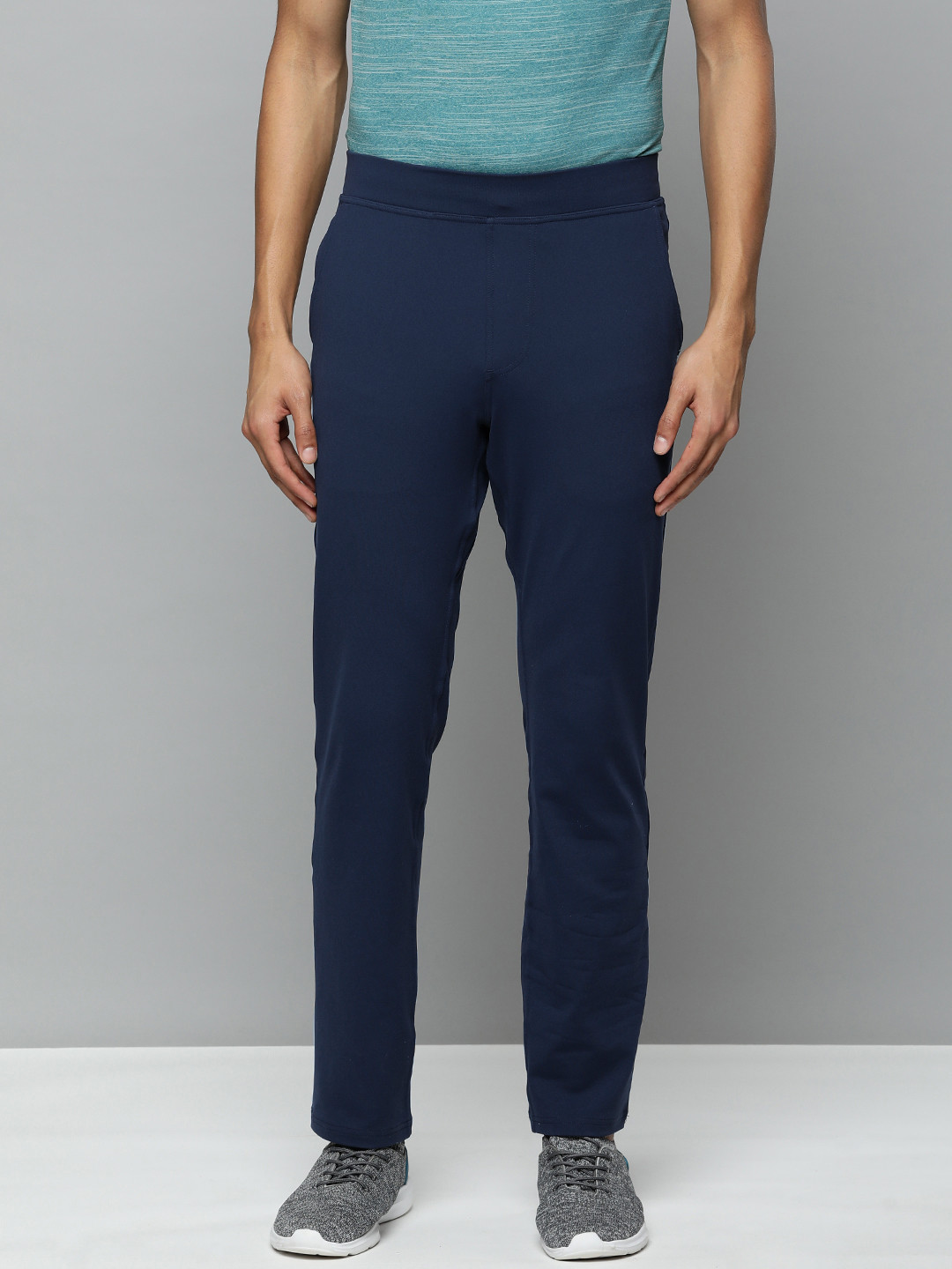 Skechers Men Navy Blue Solid GOWALK PANT RECHARGE Track Pants