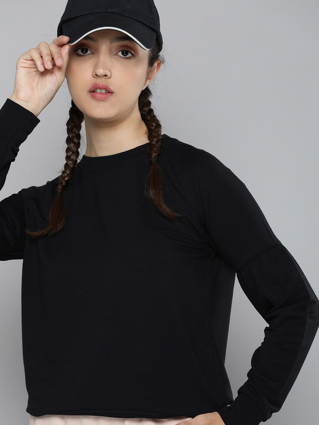 Skechers Women Solid T-shirt