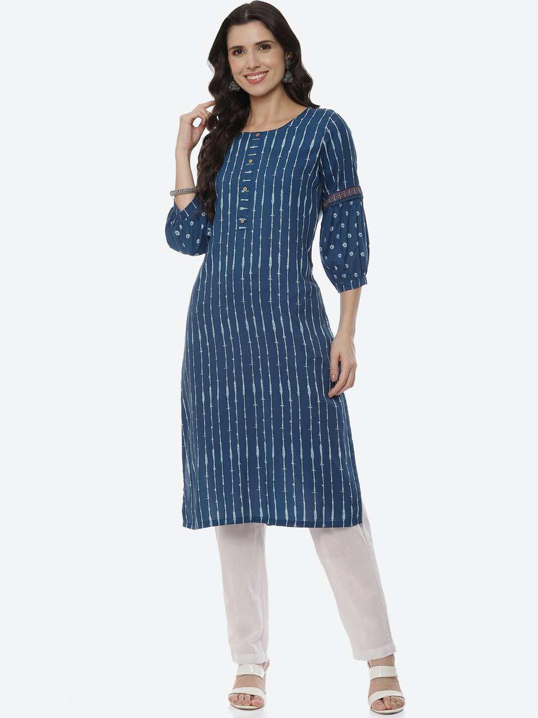 Rangriti Women Blue Printed Three Quarter Sleeves Kurta