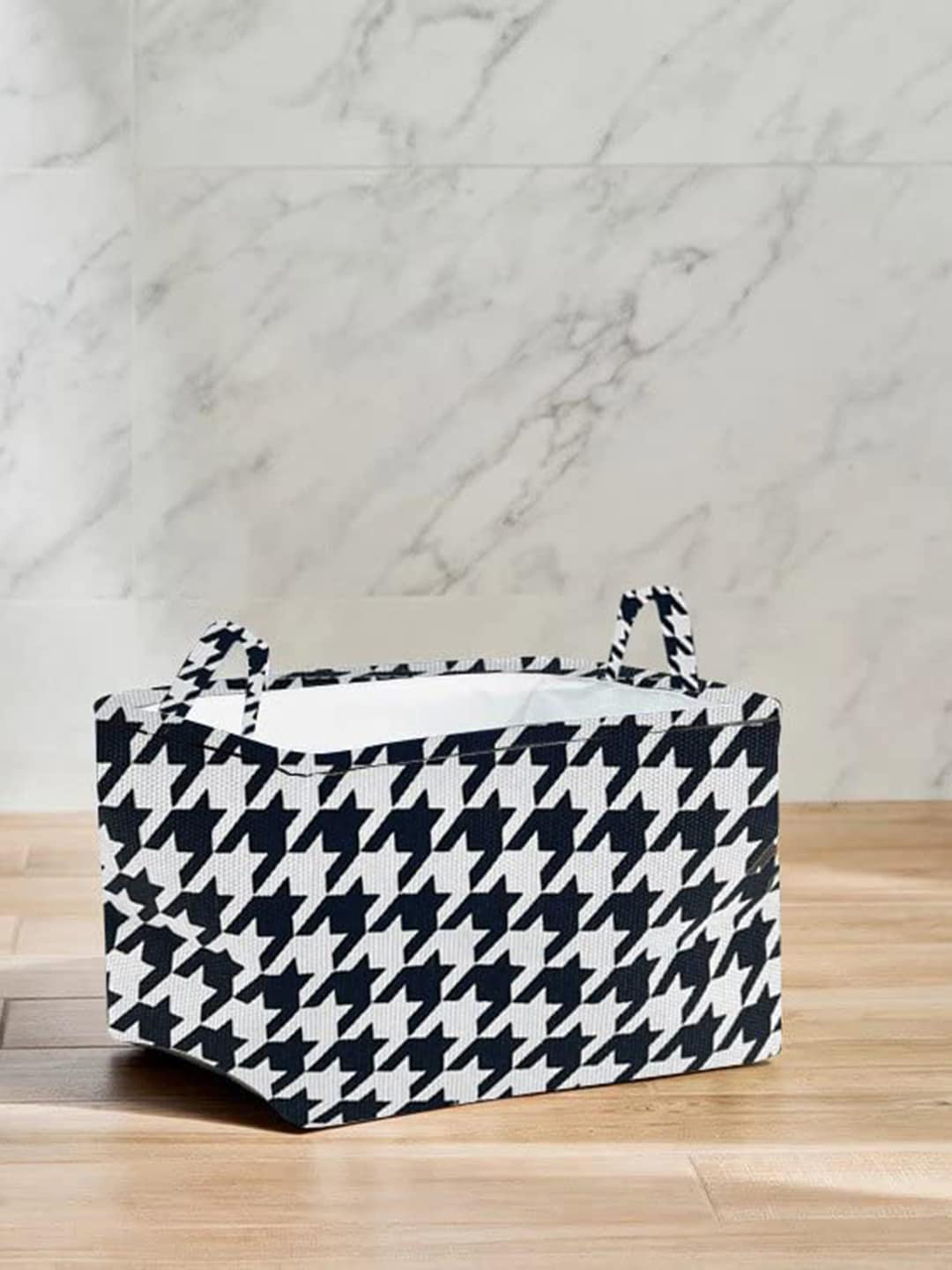 HOUSE OF QUIRK Black & White Printed Laundry Organisers
