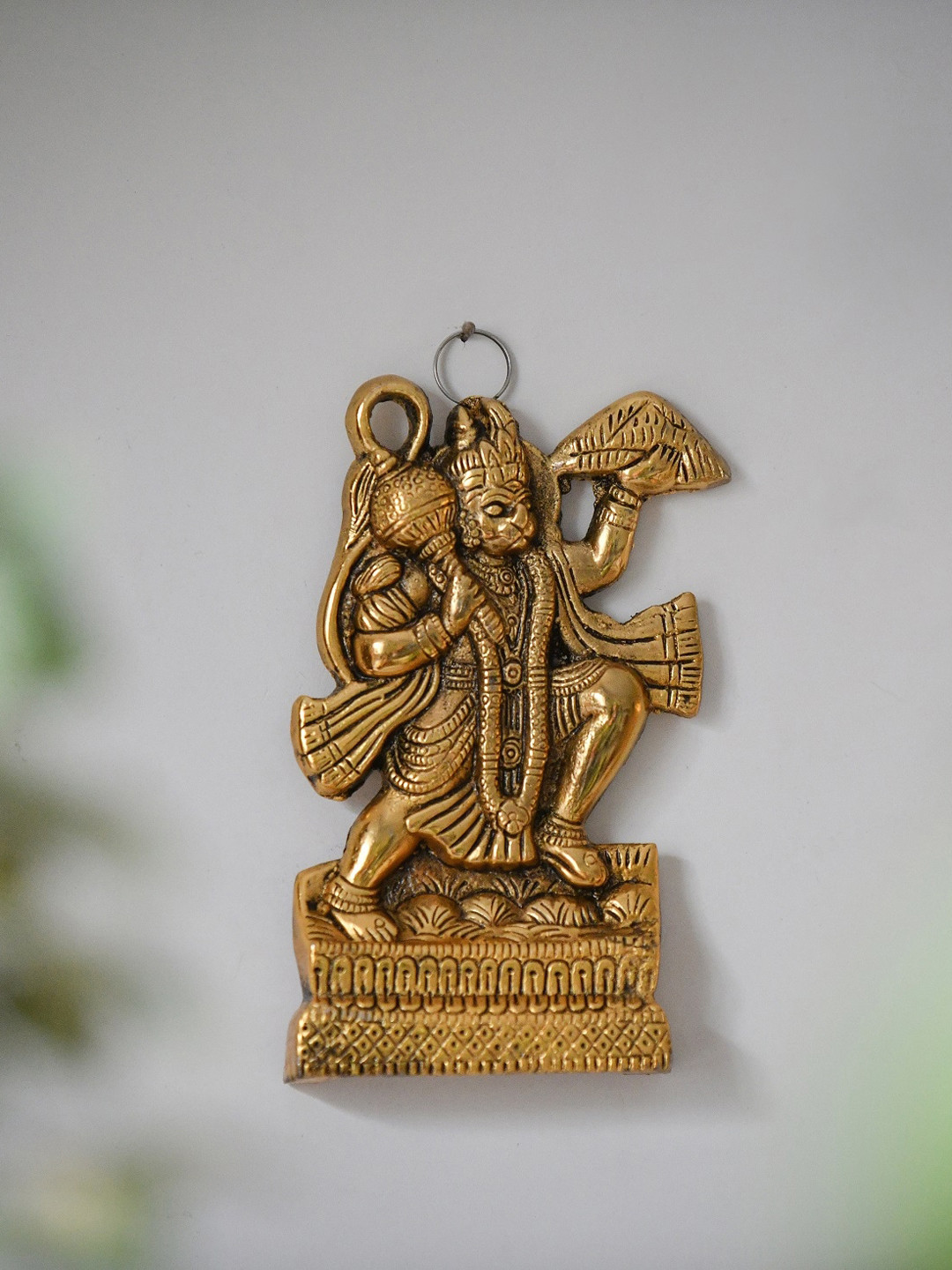 Fashion Bizz Pawanputra Gold Metal Metallic Prayer Room Medium Showpiece - 10.6 Inches