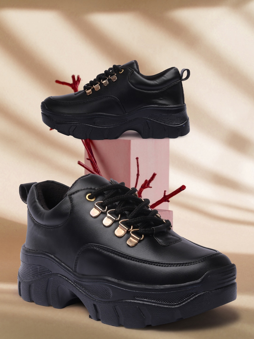 VENDOZ Women Black Chunky Sneakers