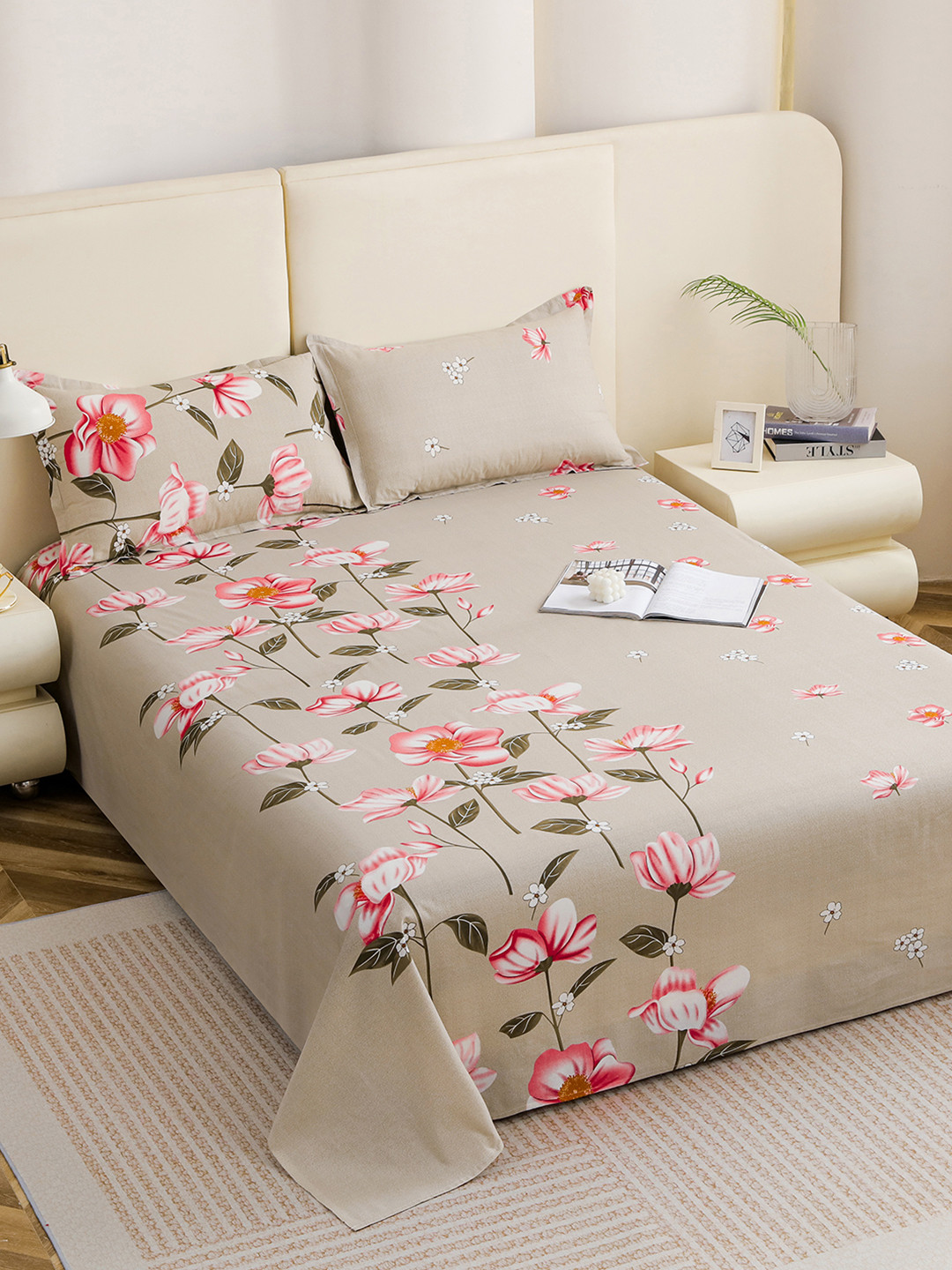 Story@home Aviator Beige Floral Cotton 210 TC King Fine Bedsheet with 2 Pillow Covers-89 x 106 inches