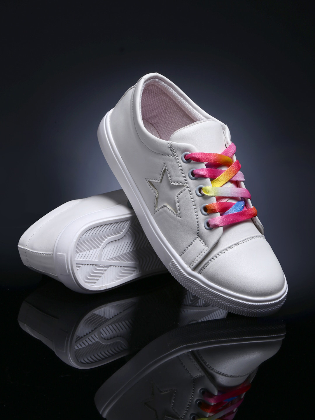 AROOM Women White Colourblocked Driving Casual Shoes