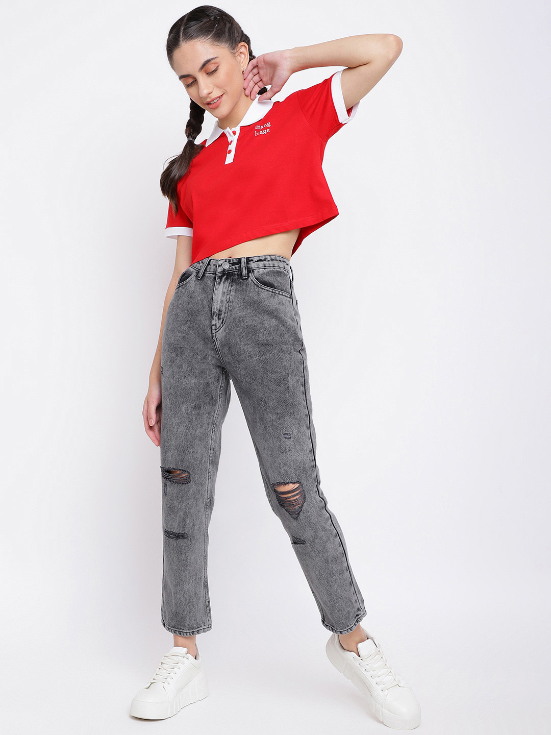 Belliskey Women Grey Boyfriend Fit High-Rise Highly Distressed Heavy Fade Stretchable Jeans