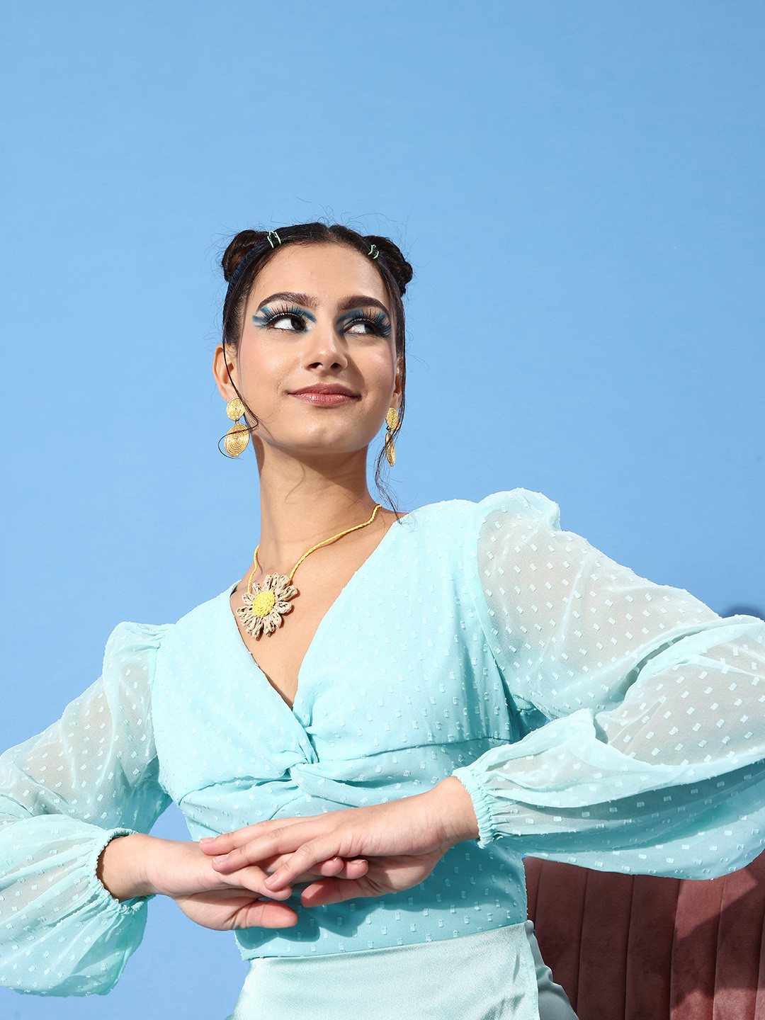 People Attractive Blue Geometric Twist & Knot Top