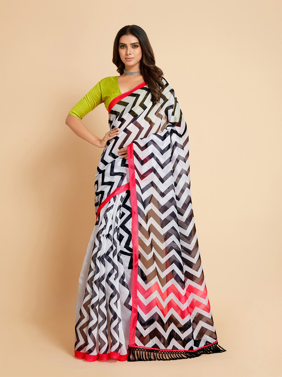 Sangria Black & Red Saree