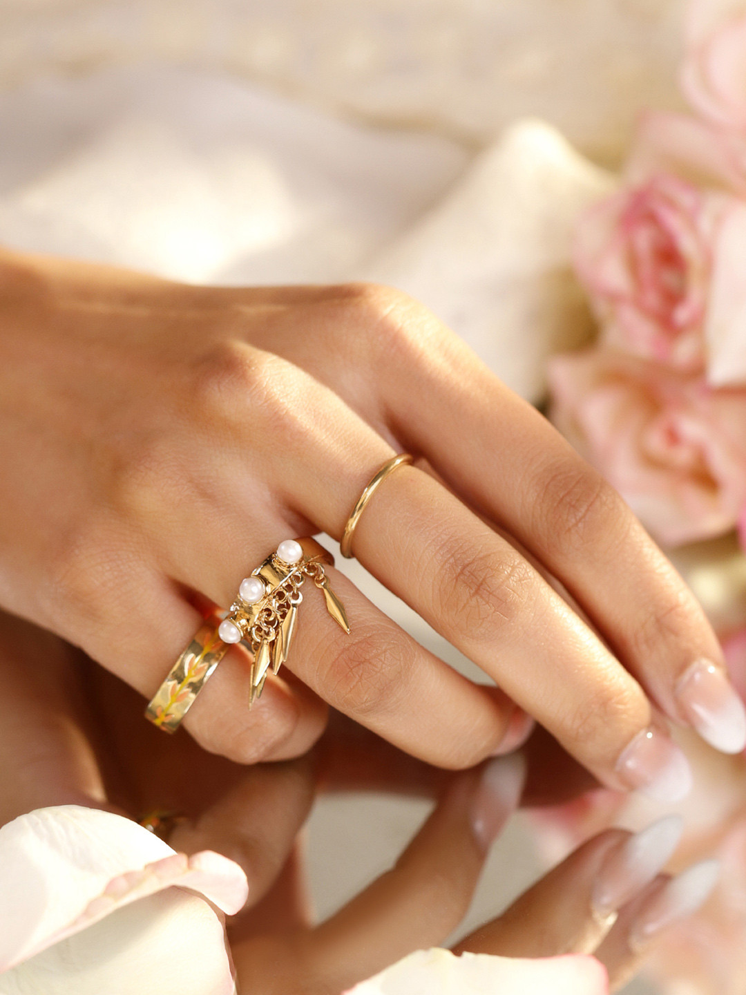 Rubans Set of 3 18K Gold-Plated Pearl Beaded & Enamel Accent Adjustable Finger Rings