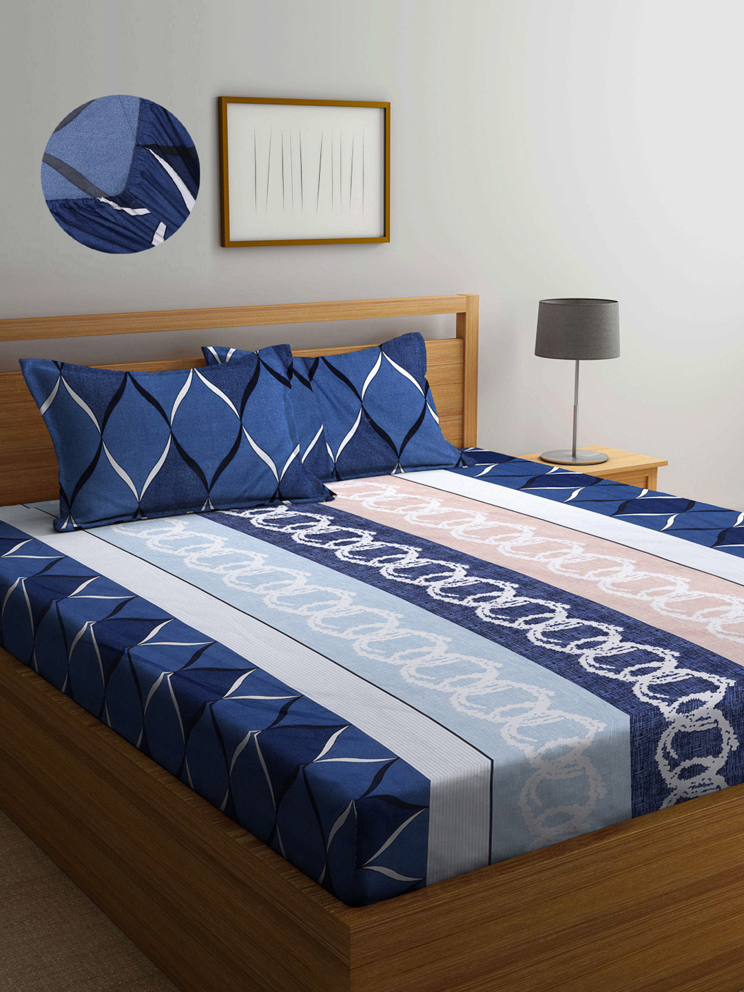 Arrabi Orange Graphic Cotton 300 TC Fitted King Fine Bedsheet with 2 Pillow Covers-250 x 220 cm