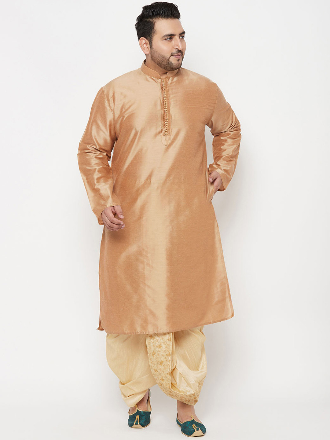 VASTRAMAY Men Rose Gold Embroidered Layered Kurti with Pyjamas