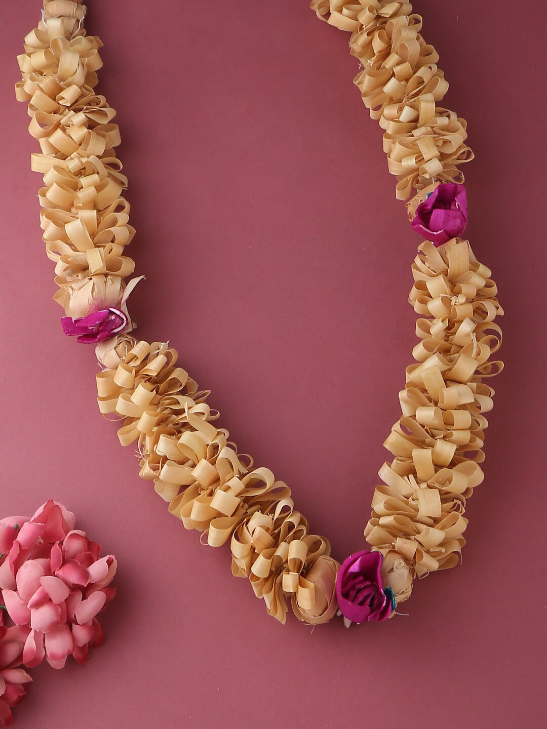 RDK Beige Colored Handcrafted Processed Sandalwood Garland Pooja Essentials