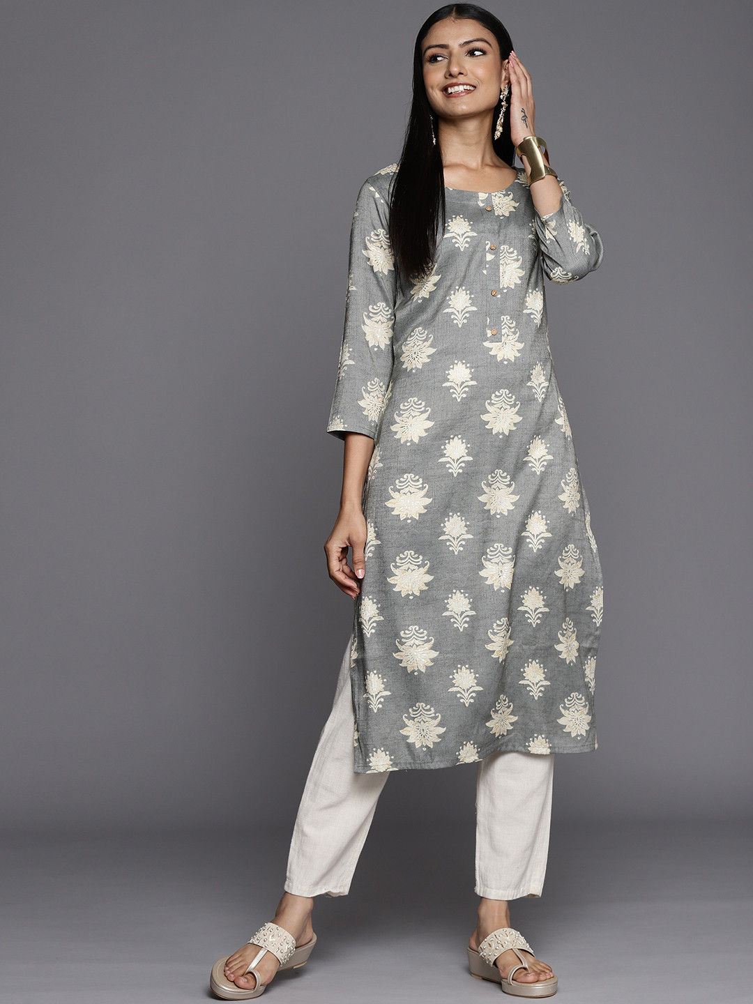 Varanga Women Grey & Cream-Coloured Ethnic Motifs Printed Kurta