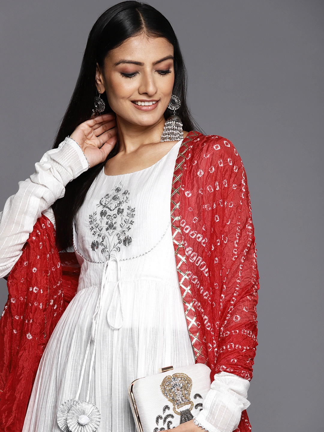 Varanga Women Off White & Silver Toned Floral Embroidered Kurta With Dupatta - Kurtas for Women 19296760 | Myntra