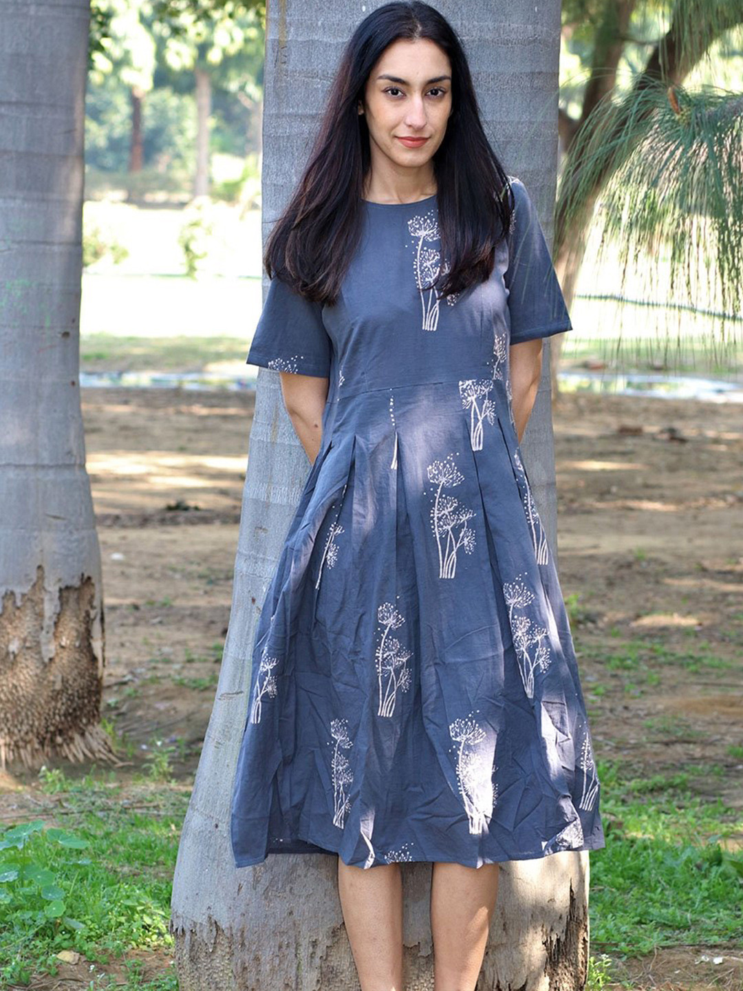 Chidiyaa Women Grey Floral Cotton Pleated Midi Dress