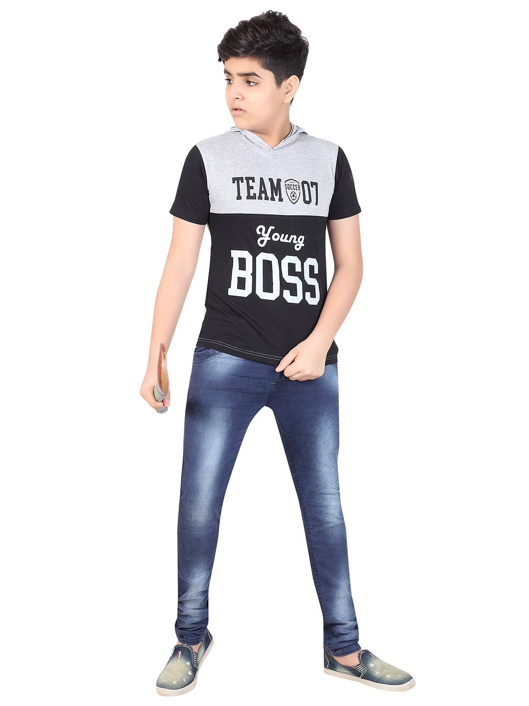 MIST N FOGG Boys Black & Grey Typography Printed T-shirt