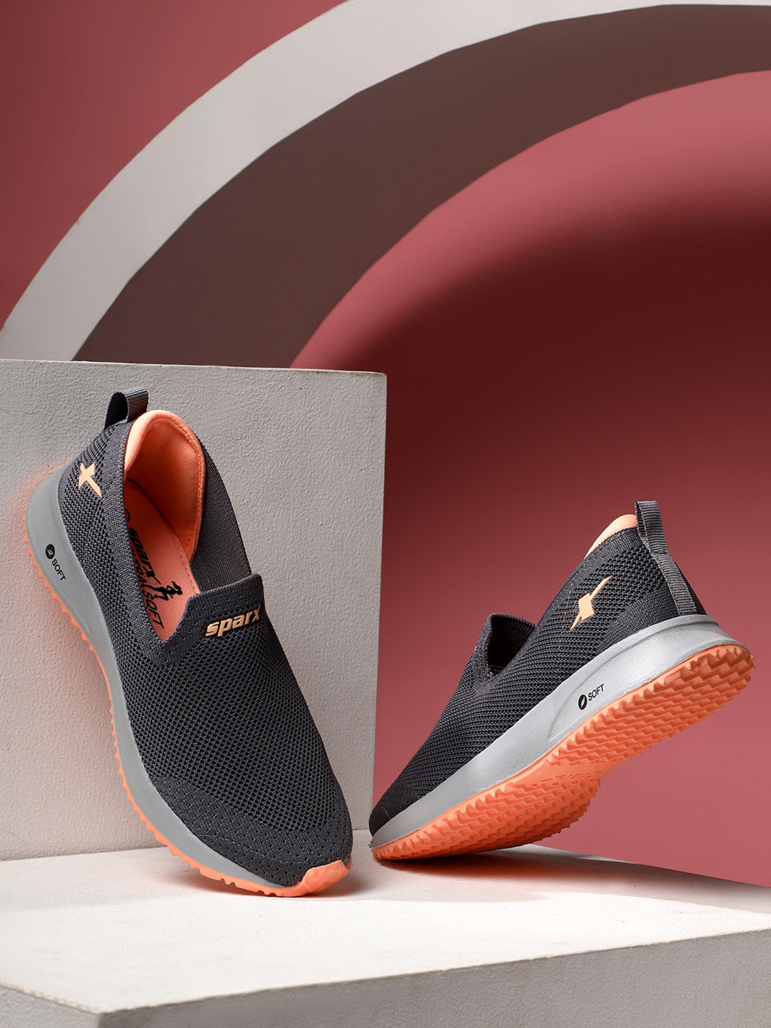 Sparx Women Slip-On Walking Shoes