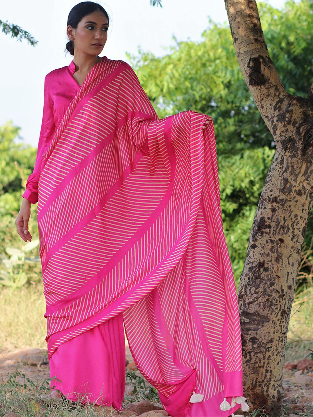 Chidiyaa Pink & White Striped Block Print Saree