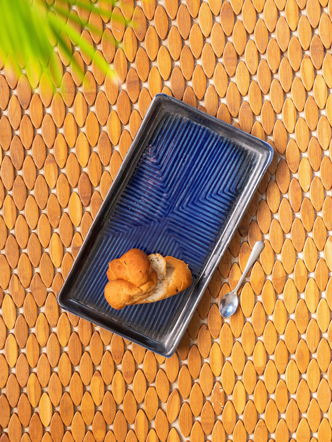 ExclusiveLane Ceramic Serving Platter (Hand Glazed Studio Pottery, Microwave Safe)