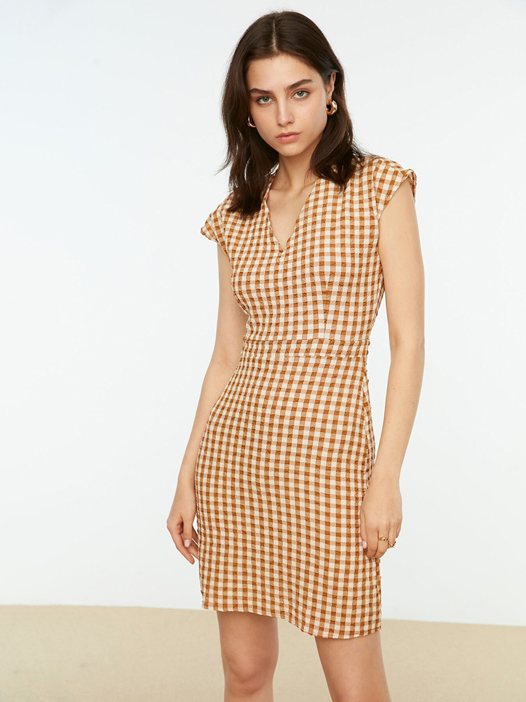 Trendyol Women Brown & White Checked Seersucker Sheath Dress