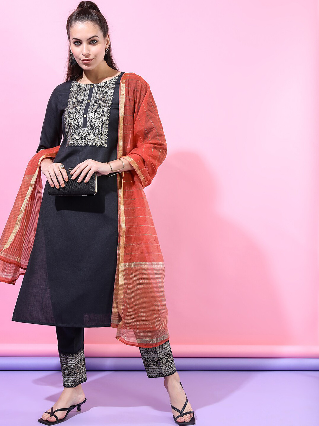 Vishudh Women Yoke Design Straight Kurta With Trousers & With Dupatta