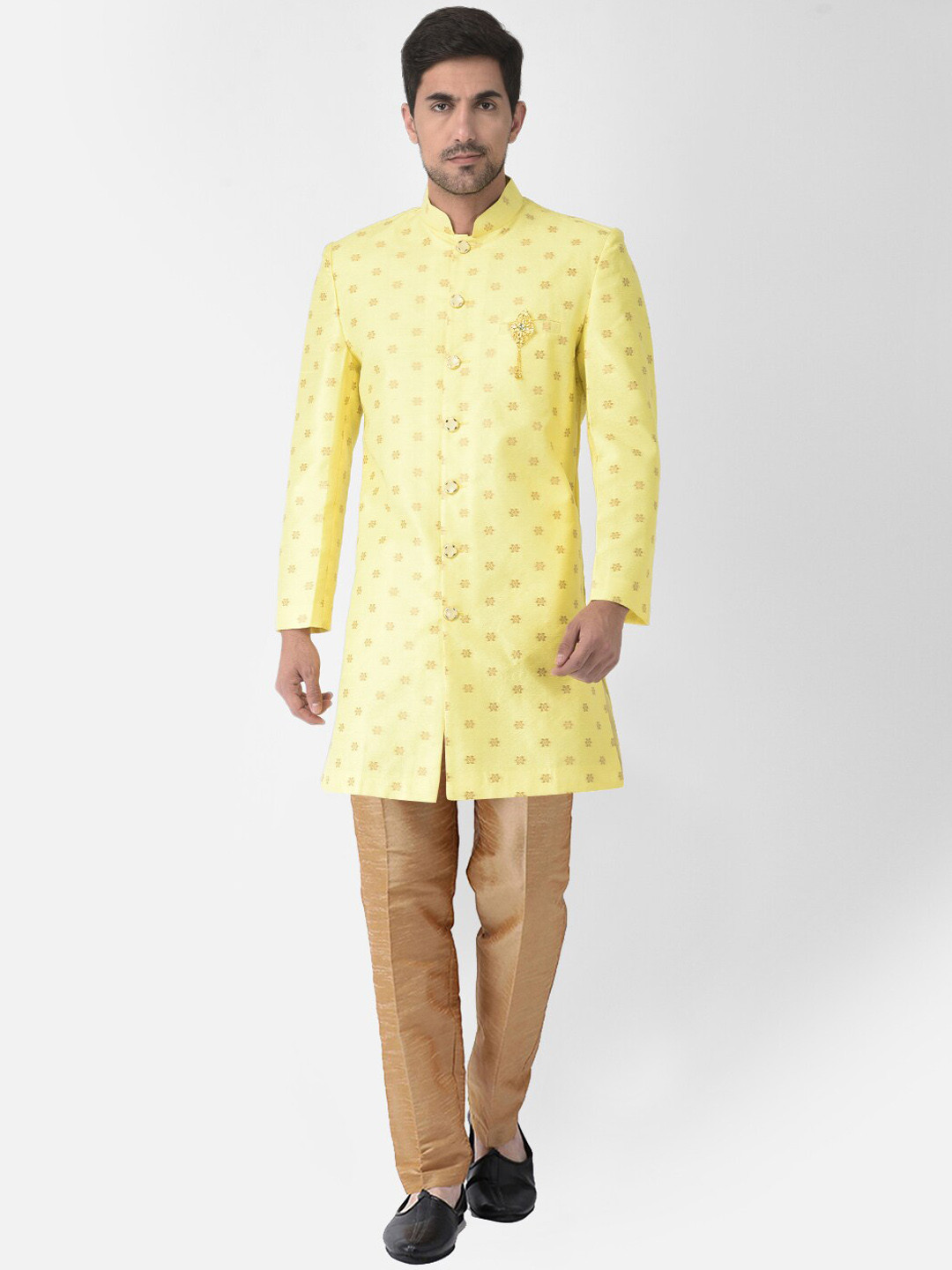 SG LEMAN Men Yellow Woven-Design Sherwani Set