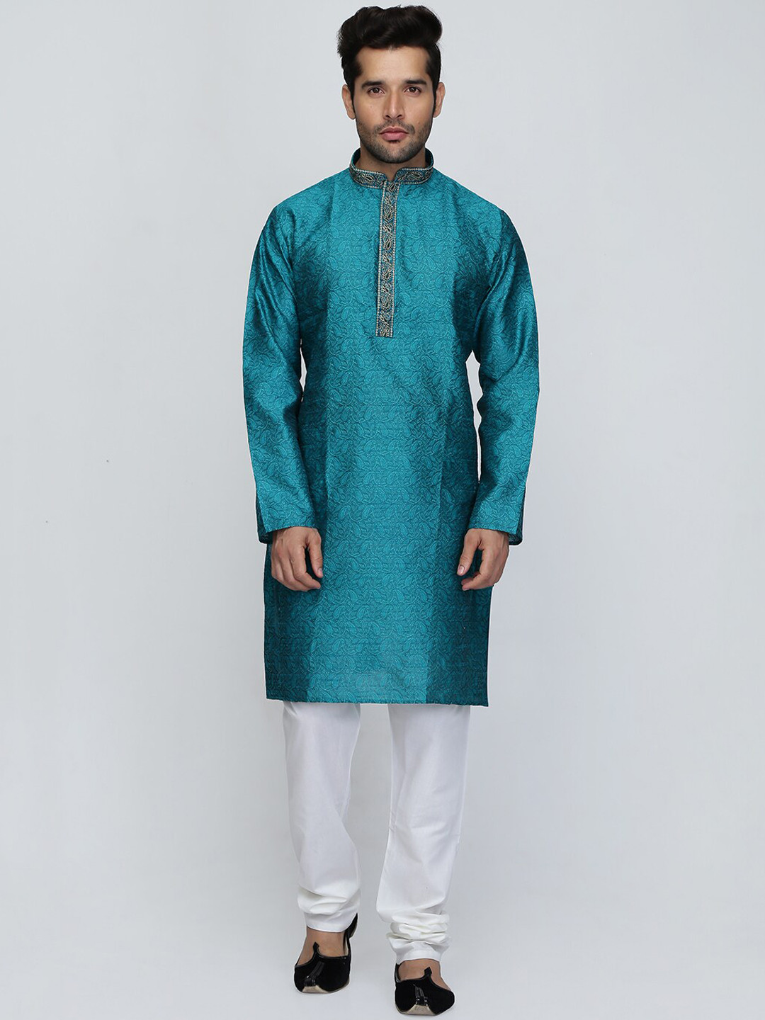 ROYAL KURTA Men Green Dupion Silk Kurta with Pyjamas