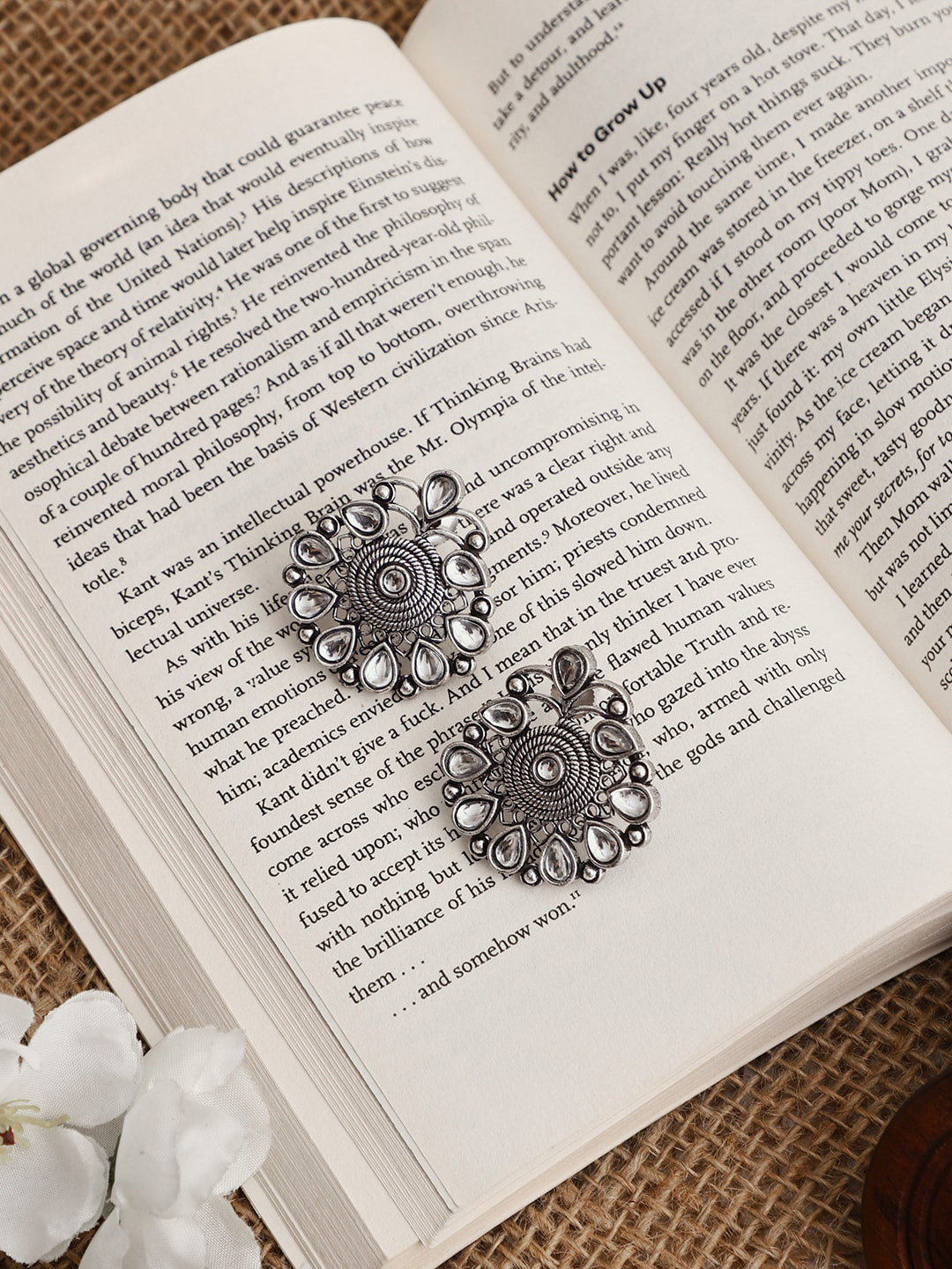 VENI Silver-Toned Oxidised White Stone Contemporary Studs Earrings
