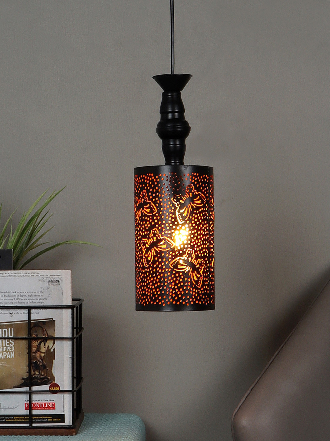 MFD HOME FURNISHING Black Textured Ceiling Lamps