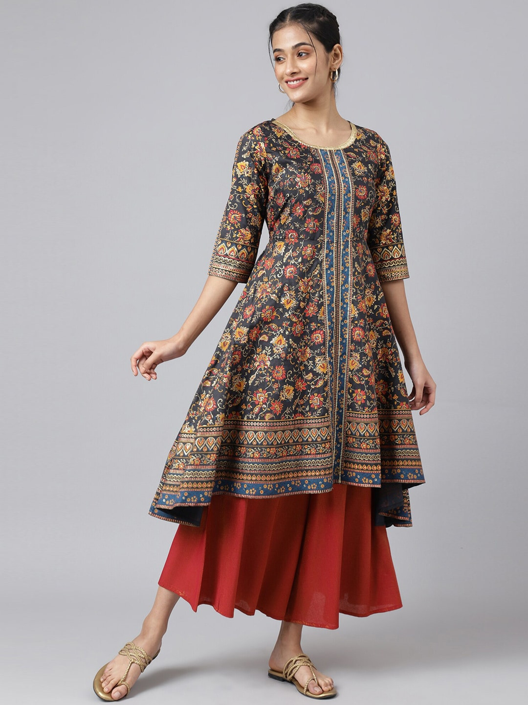 Aurelia Women Grey Floral Print Poly Shantung Straight Kurta