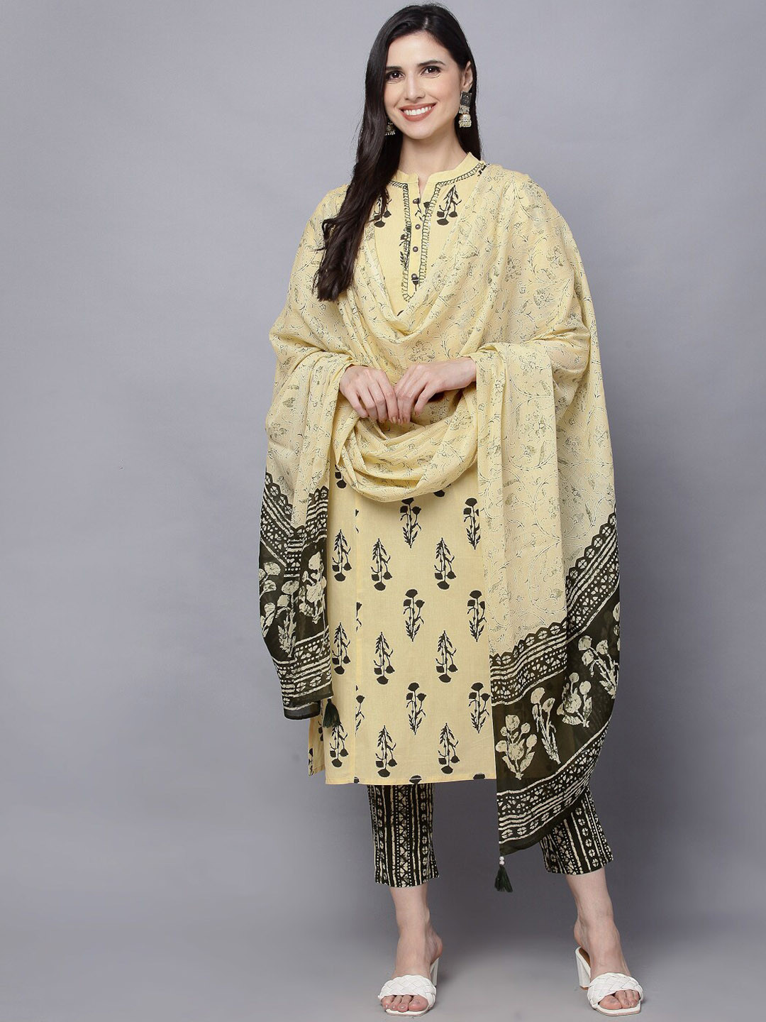 DAAMINA Women Yellow Ethnic Motifs Printed Pure Cotton Kurti with Trousers & With Dupatta