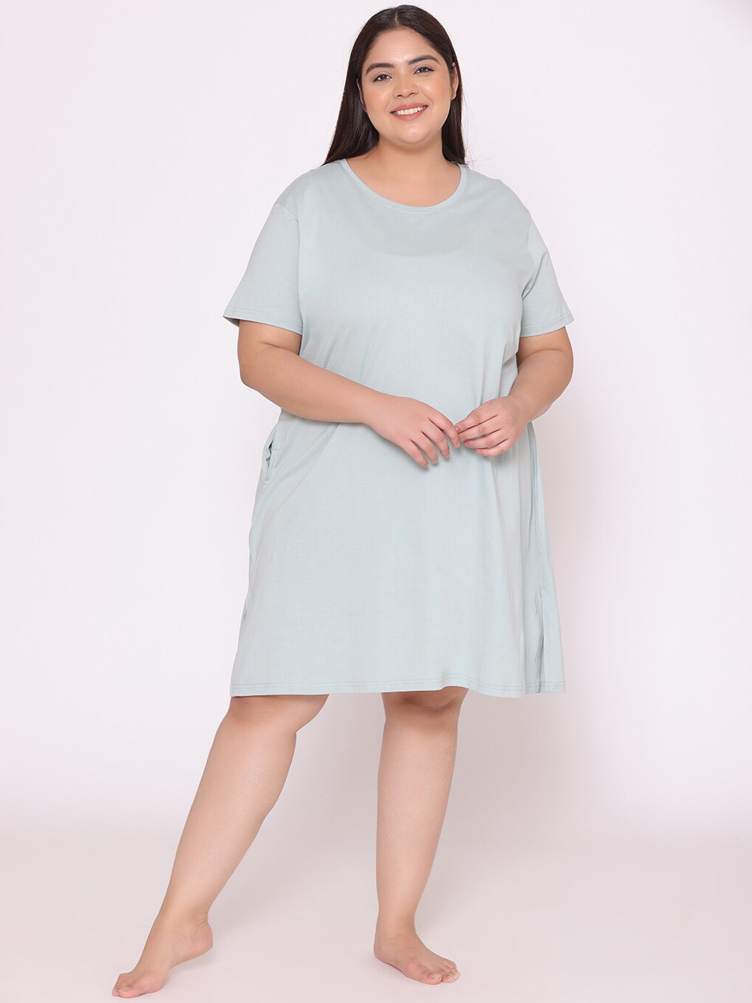 TITTLI Plus Size Typography Printed Cotton Knee-Length Nightdress