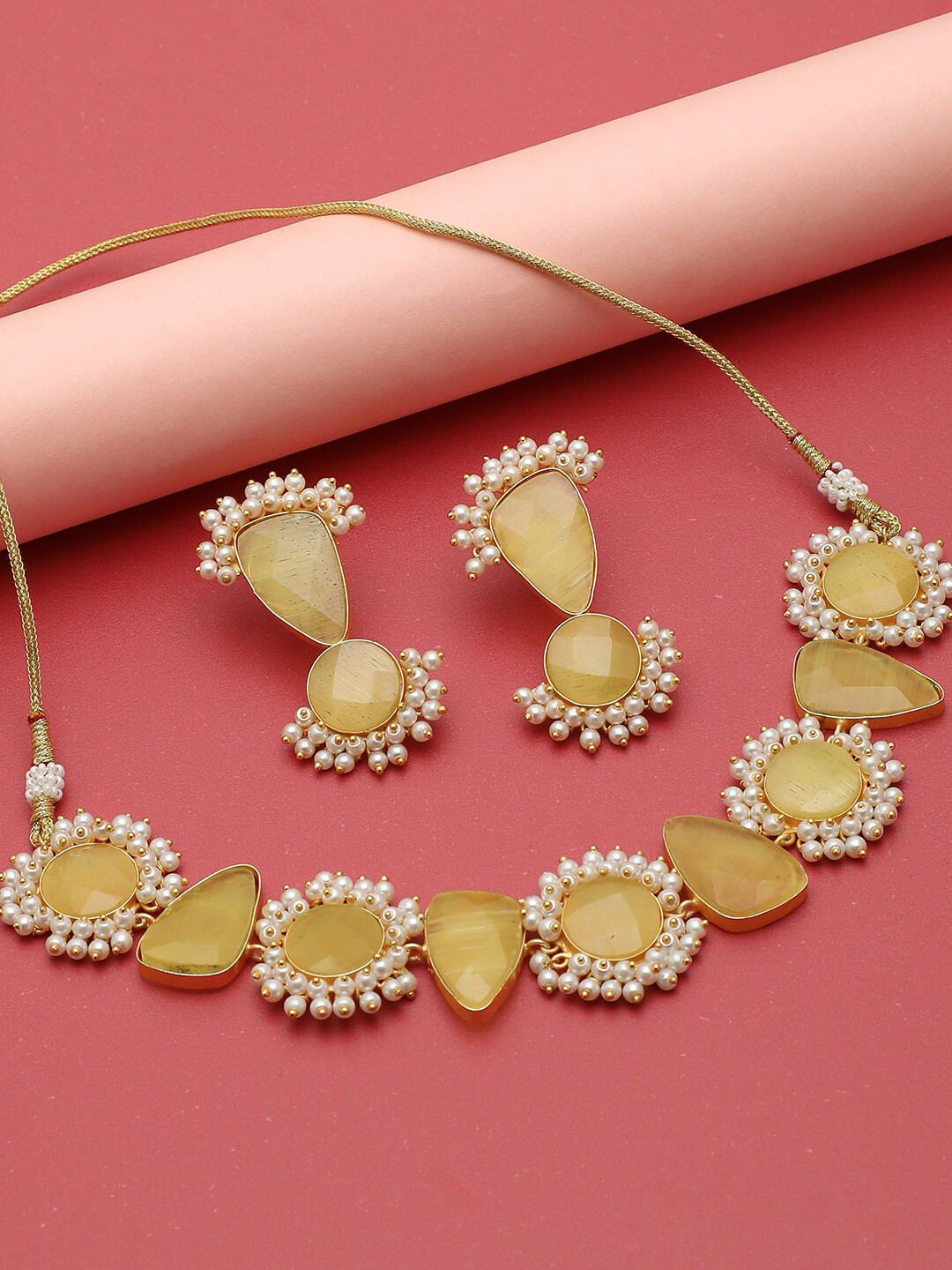 SOHI Gold-Plated Yellow Stone Studded Jewellery Set